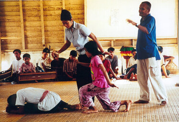 Bild aus einer Tanzschule in Kambodscha Siem Reap